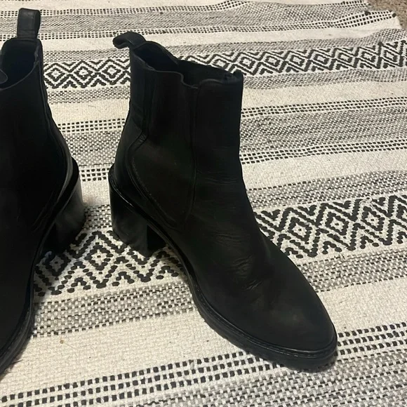 Thursday Knockout Black Leather Heeled Boots - Picture 3 of 9